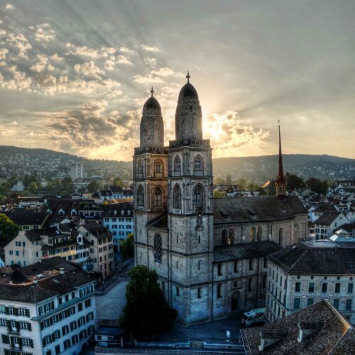 Luftaufnahmen Architektur: Grossmünster