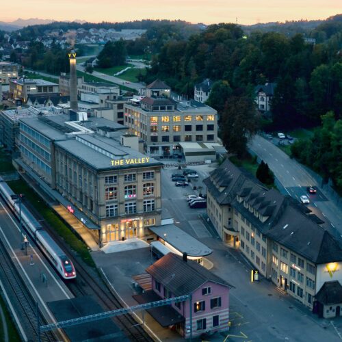 Professionelle Luftaufnahmen Gewerbe: The Valley